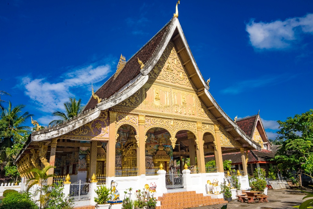 luang prabang tourist office